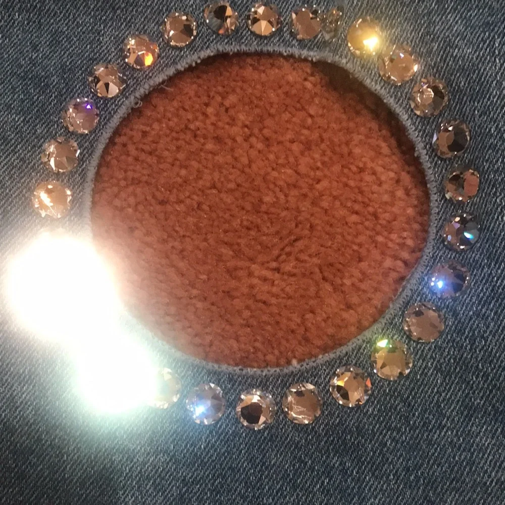 7 for all mankind Jean jacket with Swarovski element . Watch the video please - Picture 17 of 17